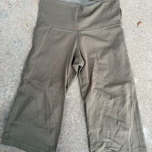 Lululemon Olive Green Wide-Leg shorts